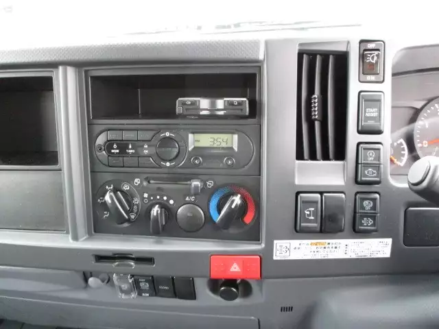 令和02年02月中古小型いすゞいすゞの画像32