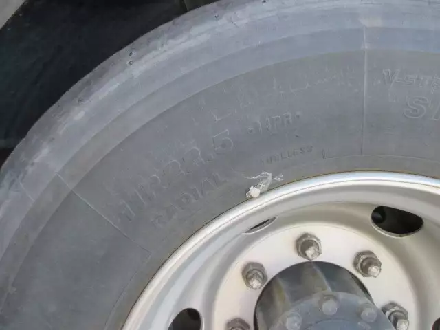 平成18年12月中古大型トラクタヘッド日野プロフィアの画像12