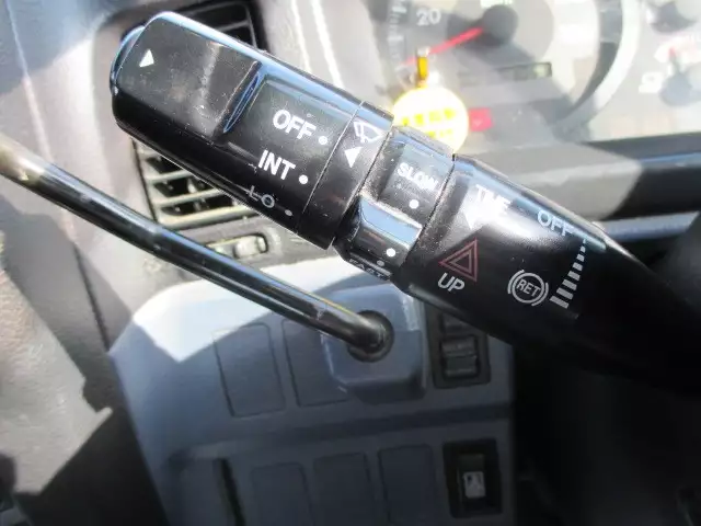 平成18年12月中古大型トラクタヘッド日野プロフィアの画像17