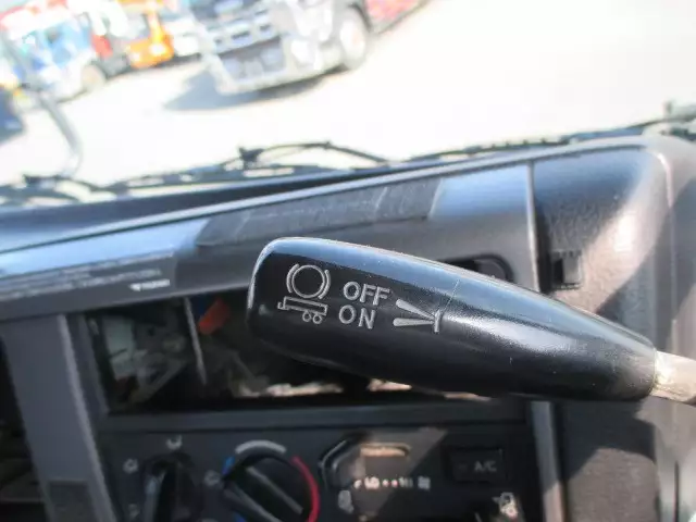 平成18年12月中古大型トラクタヘッド日野プロフィアの画像19