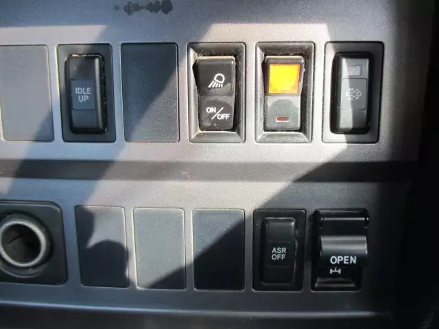 平成18年12月中古大型トラクタヘッド日野プロフィアの画像20