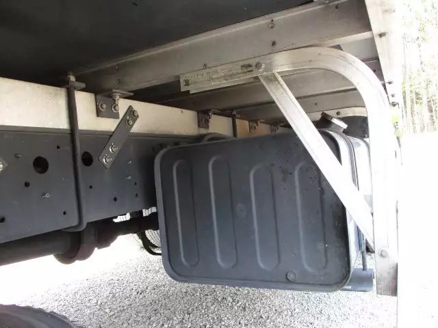 平成28年11月中古中型冷凍バン・ウィング日野日野の画像14