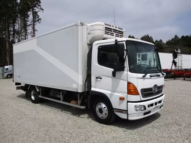 平成28年11月中古中型冷凍バン・ウィング日野日野の画像3