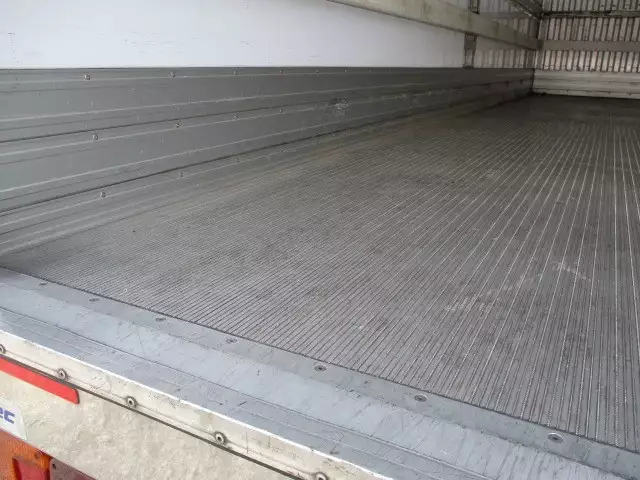 平成28年11月中古中型冷凍バン・ウィング日野日野の画像28