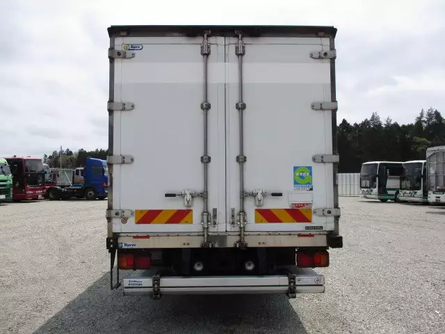 平成28年11月中古中型冷凍バン・ウィング日野日野の画像5