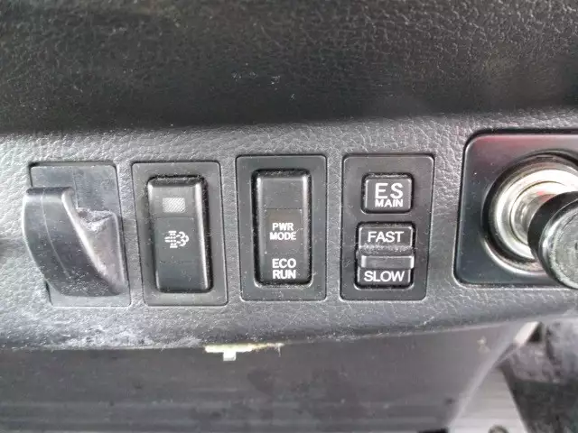 平成28年11月中古中型冷凍バン・ウィング日野日野の画像46