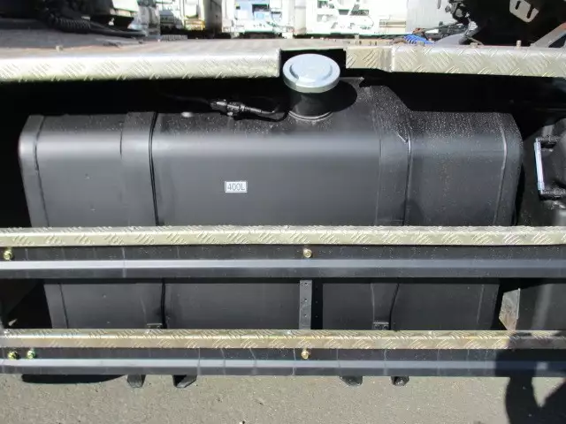 平成25年06月中古大型トラクタヘッド三菱ふそうスーパーグレートの画像11