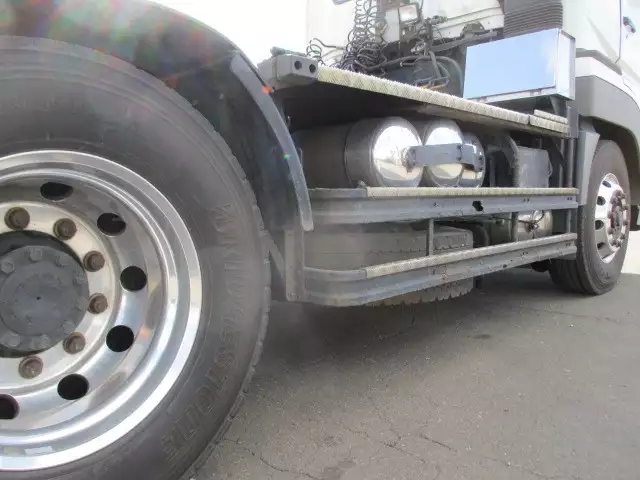 平成25年06月中古大型トラクタヘッド三菱ふそうスーパーグレートの画像14