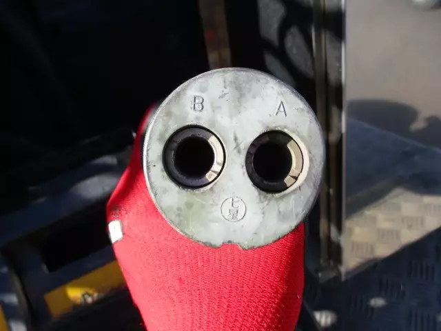 平成25年06月中古大型トラクタヘッド三菱ふそうスーパーグレートの画像30