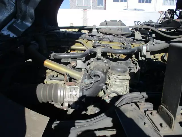 平成25年06月中古大型トラクタヘッド三菱ふそうスーパーグレートの画像31