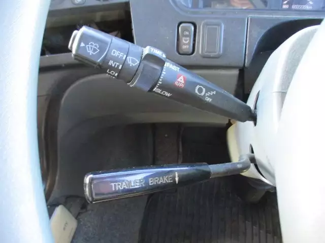 平成25年06月中古大型トラクタヘッド三菱ふそうスーパーグレートの画像45