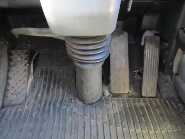 平成25年06月中古大型トラクタヘッド三菱ふそうスーパーグレートの画像48