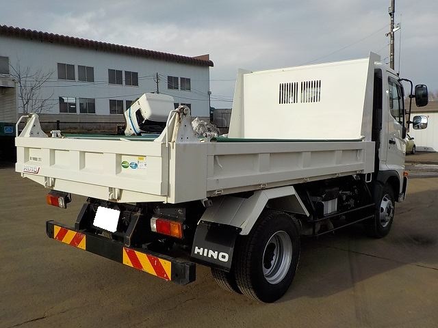 ダンプ・重機運搬車のイメージ